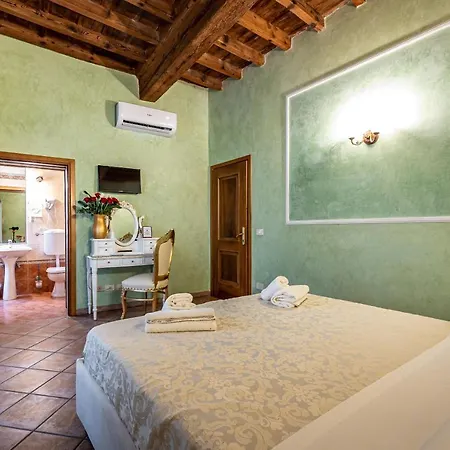 Guest house Katti House 2*